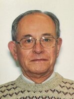Mario E.  Vargas